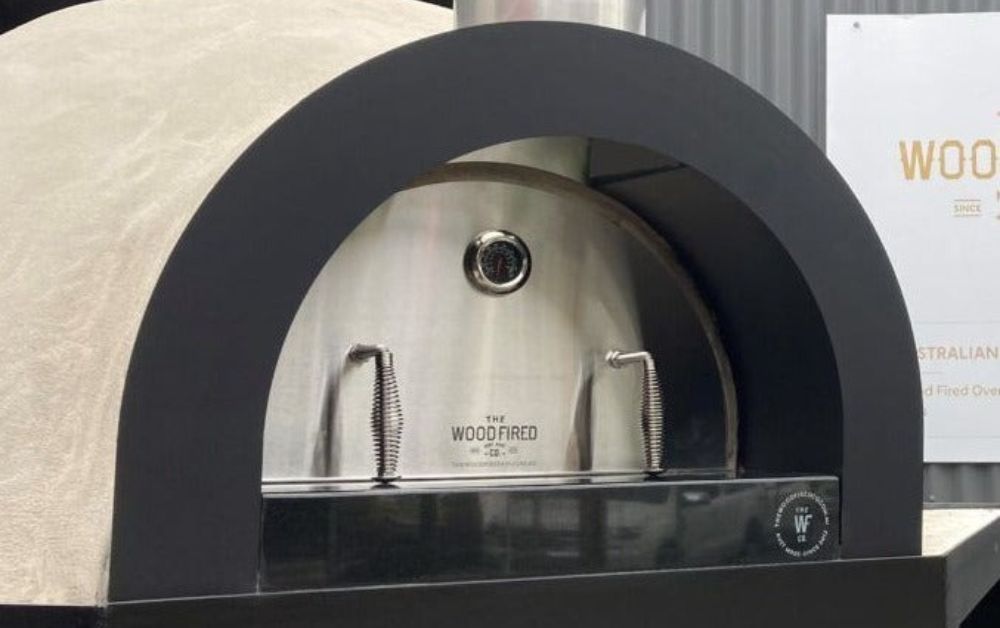 Gas Pizza Ovens vs. Electric Ovens: Which is Right for You? - The Wood Fired Co