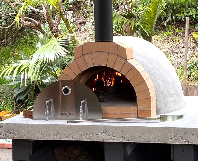 Calabrese Entertainer brick front kit - The Woodfired Co