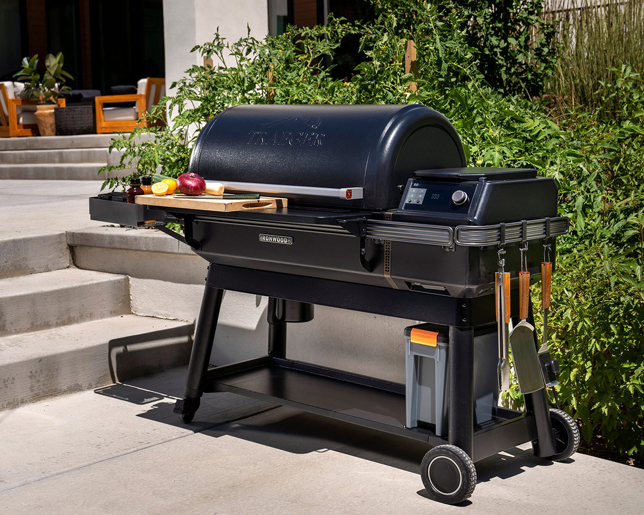 Traeger Ironwood XL