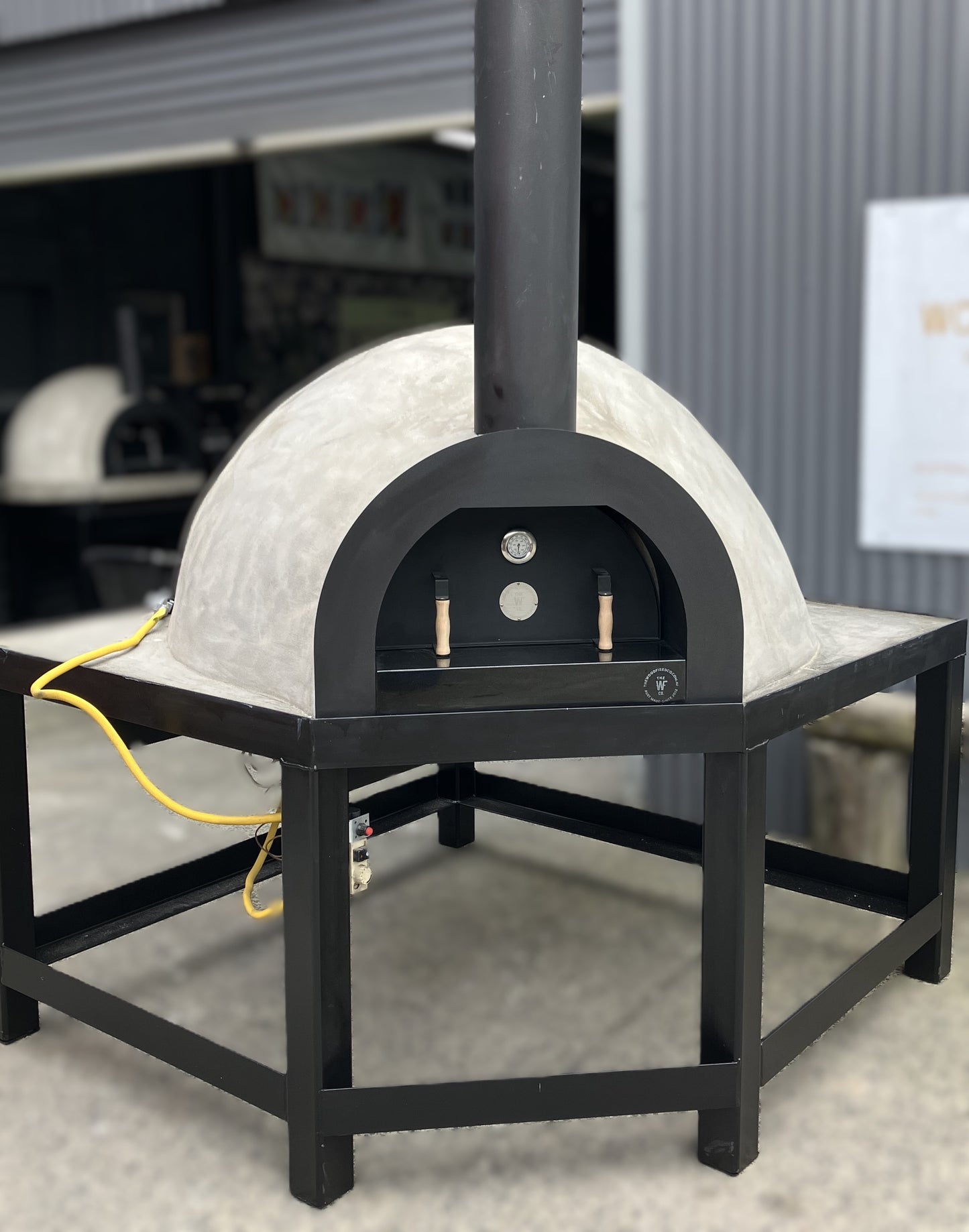 Grande 120cm internal Wood/Gas fired oven - 9 pizza capacity